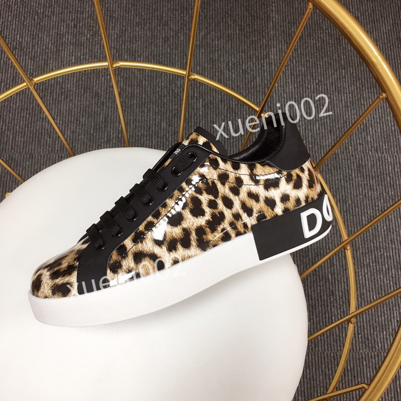 New Designer princetown shoes boots Luxury Men Women Genuine Leather velvet loafers with horsenbit slip on Flats shoes many styles Size EUR34-45 hc190902, 03
New Designer princetown shoes boots Luxury Men Women Genuine Leather velvet loafers with horsenbit slip on Flats shoes many styles Size EUR34-45 hc190902, 03