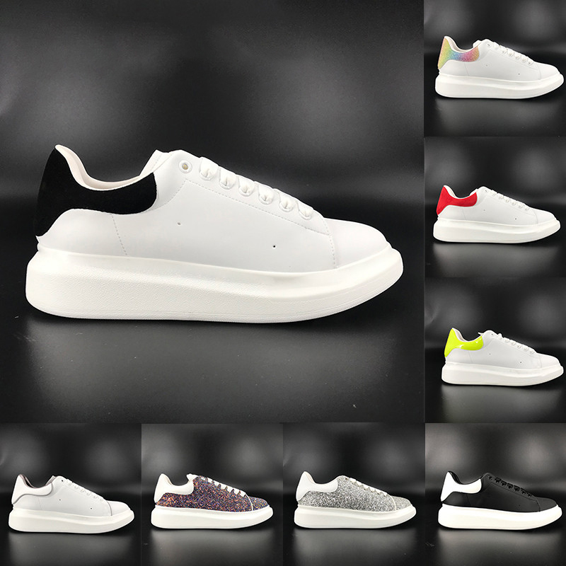 Fashion mens casual Shoes black white velvet tail reflect dust pink metallic gold silver Sequin laser red deep blue men women designer sneakers, Bubble wrap packaging
Fashion mens casual Shoes black white velvet tail reflect dust pink metallic gold silver Sequin laser red deep blue men women designer sneakers, Bubble wrap packaging