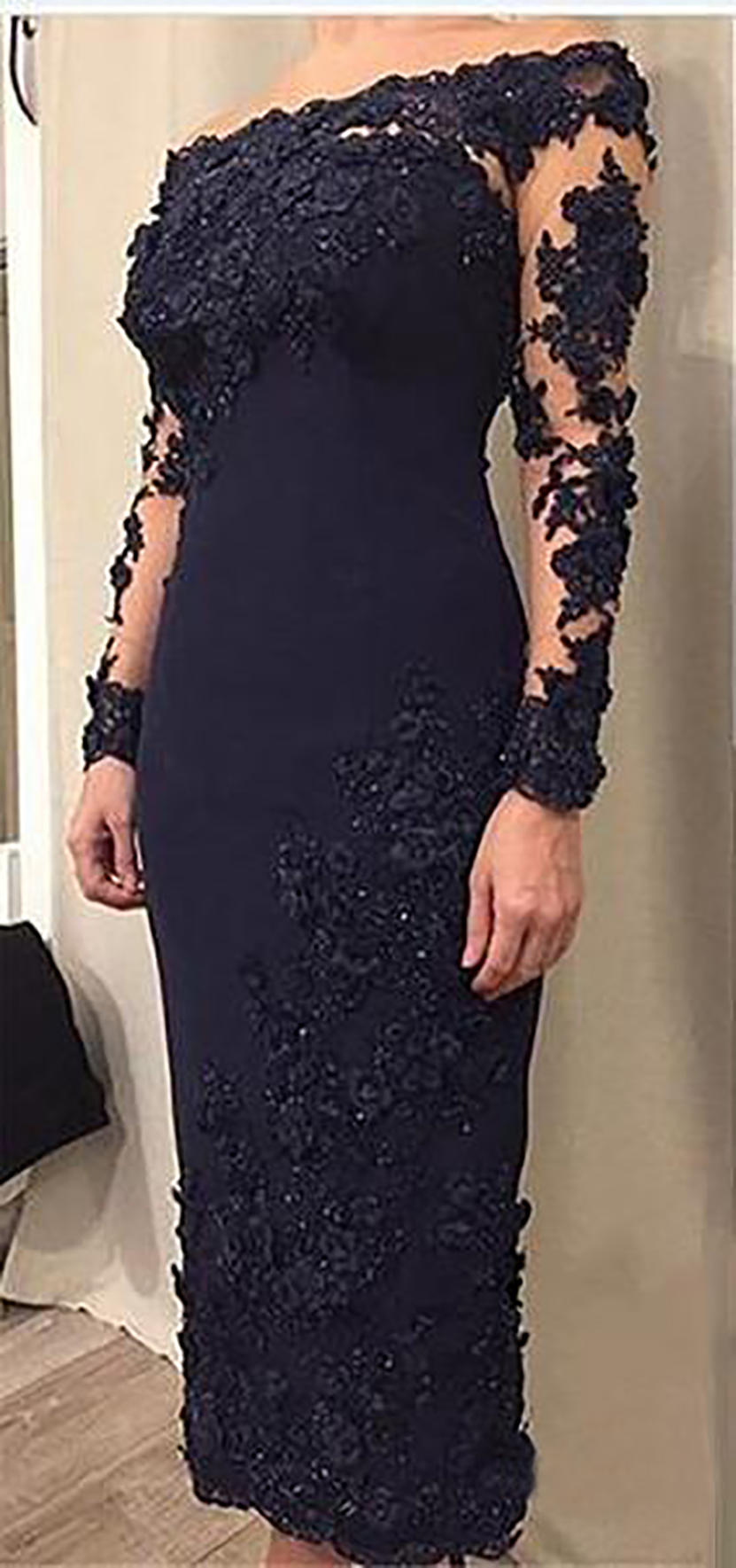 Dark Navy Blue Lace Short Mother of the Bride Long Sleeve Off Shoulder Sheath Knee Length Evening Gowns Wedding Guest Party Dress