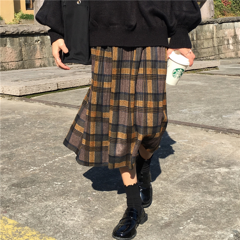 Vintage Plaid Pleated Long Skirts High Waist Winter Women Korean Woolen Skirt Streetwear Drawstring Elastic Waist Midi Skirt 210306