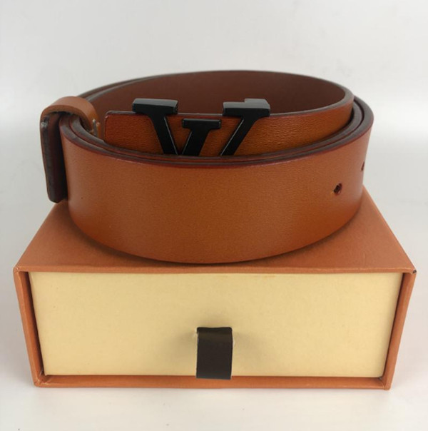 Luxury Designer Men Womens Belts of Mens and Women Belt with Fashion Big Buckle Real Leather Top High Quality, Black;brown
Luxury Designer Men Womens Belts of Mens and Women Belt with Fashion Big Buckle Real Leather Top High Quality, Black;brown