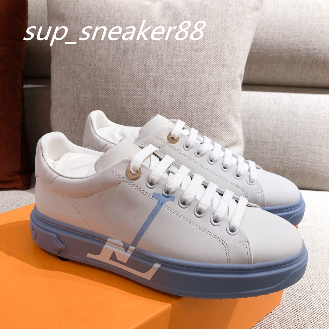 TIME OUT women casual shoes platform womens sneakers fashion white black high quality outdoor mens trainer jogging walking
TIME OUT women casual shoes platform womens sneakers fashion white black high quality outdoor mens trainer jogging walking