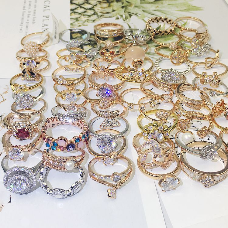 Diamond Imitation Gem Rings Women Fashion Zircon Ring Hand Ornaments Jewelry Mixed Batch Silver Gift Wedding Accessories
Diamond Imitation Gem Rings Women Fashion Zircon Ring Hand Ornaments Jewelry Mixed Batch Silver Gift Wedding Accessories