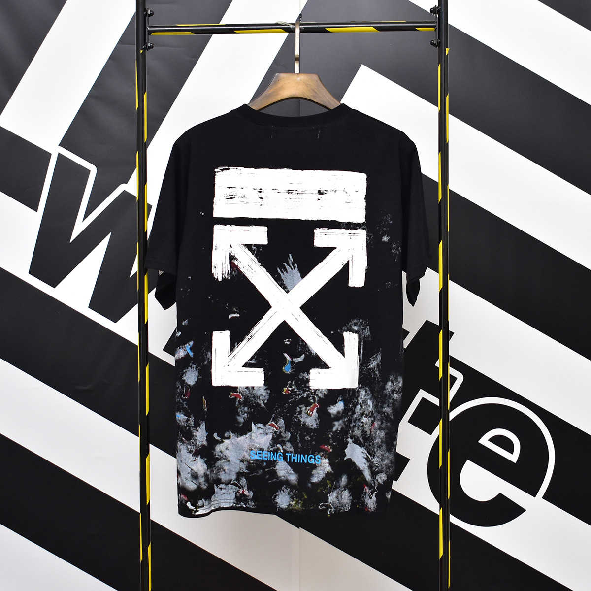 Off Summer New Fashion Brand Fireworks Graffiti Starry Sky Painting Arrstyle Style Short Sleeve T-shirt for Men and Womenov23, Black
Off Summer New Fashion Brand Fireworks Graffiti Starry Sky Painting Arrstyle Style Short Sleeve T-shirt for Men and Womenov23, Black