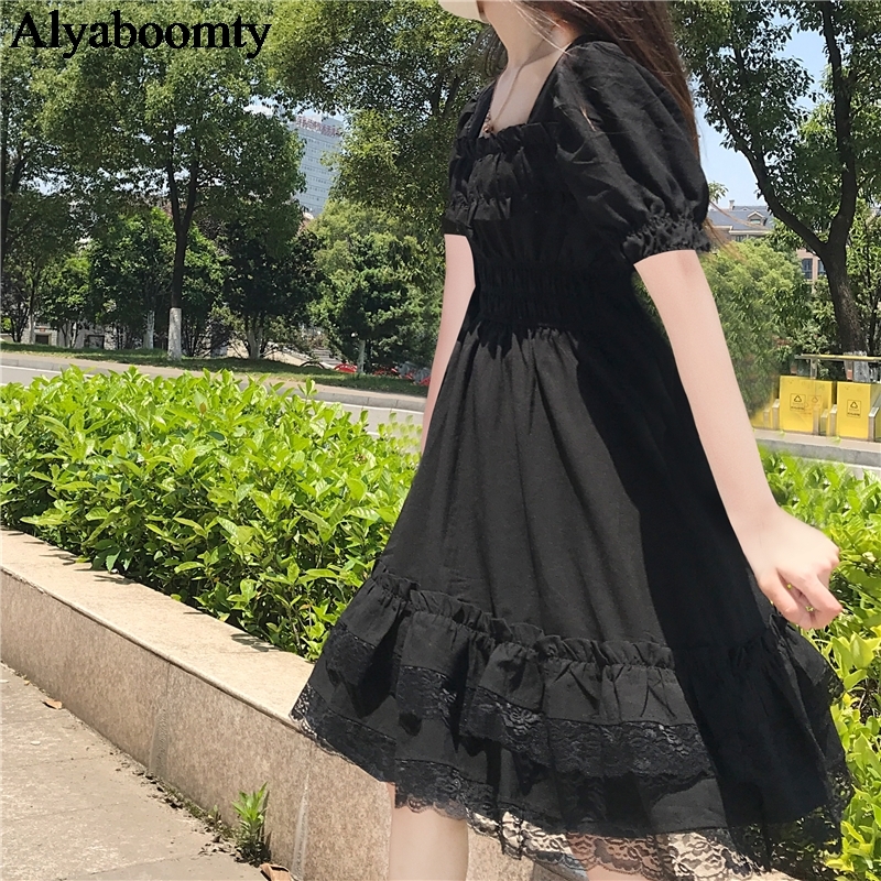 Japanese Harajuku Summer Women Black Mini Dress Square Collar High Waist Puff Sleeve Dress Gothic Lace Ruffles Cosplay Dresses 210303