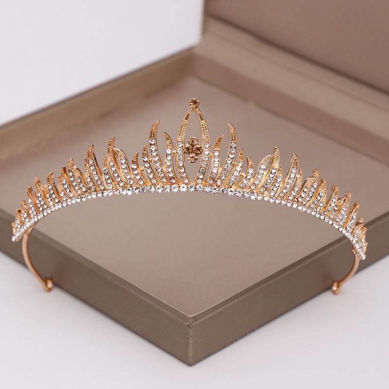 Hair Clips & Barrettes Crystal Bridal Tiaras Crowns Women Rhinestone Plated Gold Party Pageant Diadem Vintage Wedding Accessories Girl Jewel
Hair Clips & Barrettes Crystal Bridal Tiaras Crowns Women Rhinestone Plated Gold Party Pageant Diadem Vintage Wedding Accessories Girl Jewel