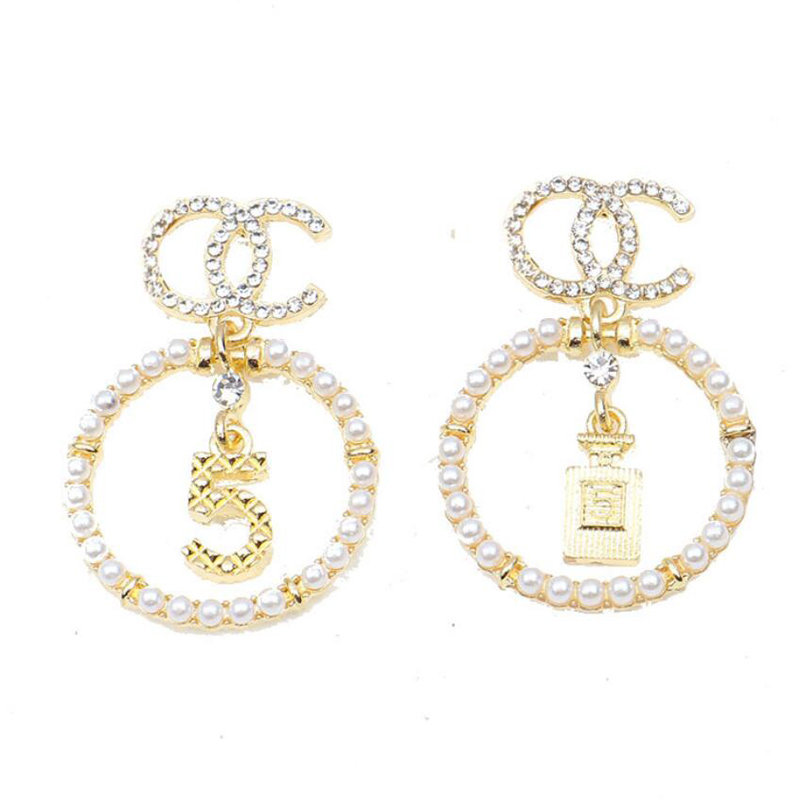 High Quality Womens Earrings Ear Stud 18K Gold Plated Designers Brand Letters Crystal Pearl Geometric Earring for Wedding Party Jewerlry Accessories ER0051
High Quality Womens Earrings Ear Stud 18K Gold Plated Designers Brand Letters Crystal Pearl Geometric Earring for Wedding Party Jewerlry Accessories ER0051