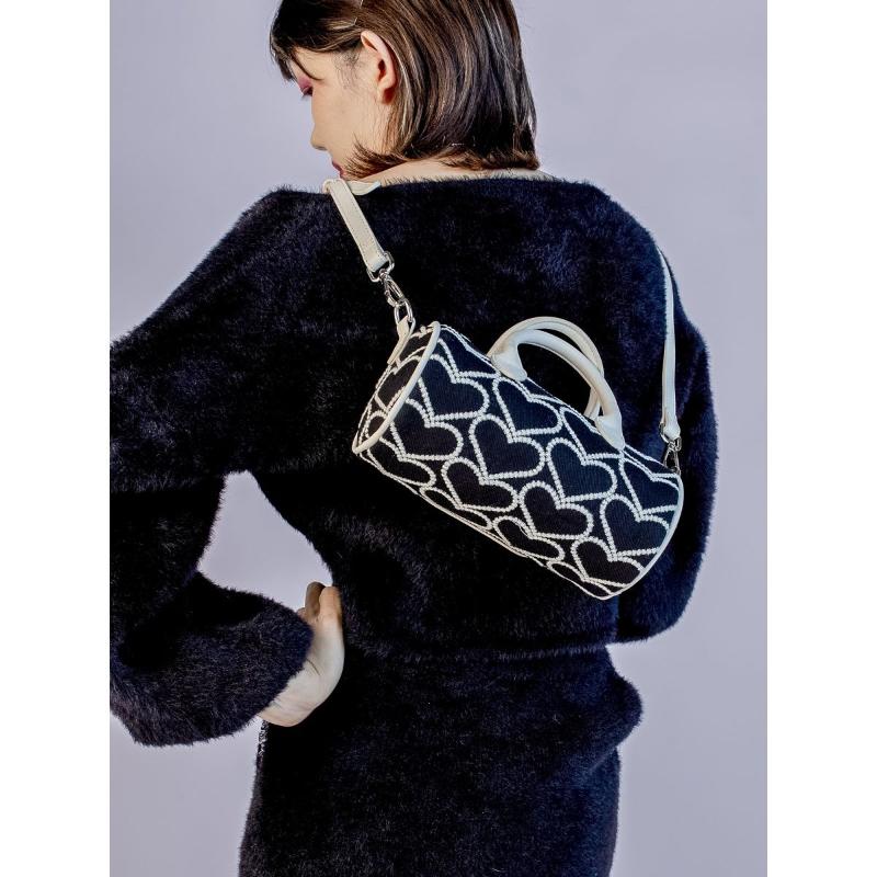Evening Bags Original Love Embroidery Female Cylinder Bag Sweet Cool 2021 Trendy Messenger Girl Hand, Black
Evening Bags Original Love Embroidery Female Cylinder Bag Sweet Cool 2021 Trendy Messenger Girl Hand, Black