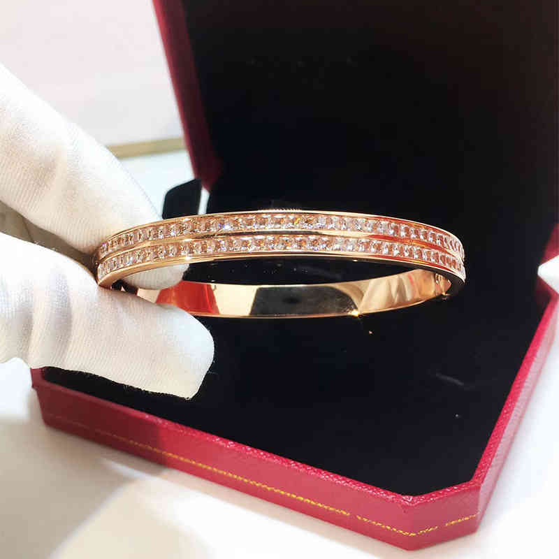 Charm Bracelets 02 Titanium Steel Jewelry Fashion Party Dinner Wear Single Double Row Diamond Bracelet
