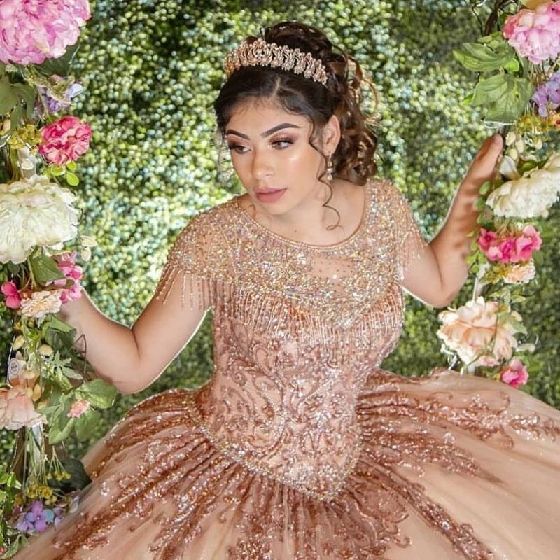 Rose Gold vestidos de 15 años 2021 Quinceanera Dresses Scoop Neck Tassel Beaded Applique Keyhole Back Ball sweet 16 Prom Gowns