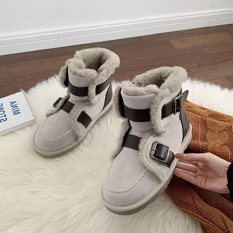 Designer Boots AnkleBoots SnowBoots Winter faux fur Flat Heel Plush Rubber Chirstmas Halloween Easter Day Chains Buckle Bordered Designers Shoes Boot, Black
Designer Boots AnkleBoots SnowBoots Winter faux fur Flat Heel Plush Rubber Chirstmas Halloween Easter Day Chains Buckle Bordered Designers Shoes Boot, Black