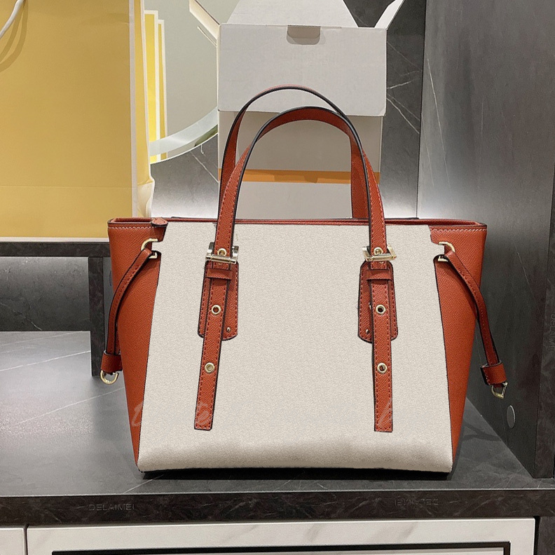 Luxury designer Wallet Hobo handbag coin purse Lady Shopping Tote Fashion Two-tone card Holder Letter leather casual Shoulder Bags Interior Compartment Zipper bag, No bag
Luxury designer Wallet Hobo handbag coin purse Lady Shopping Tote Fashion Two-tone card Holder Letter leather casual Shoulder Bags Interior Compartment Zipper bag, No bag