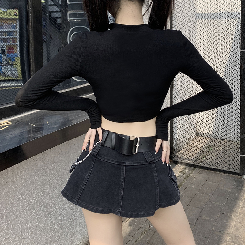 Slim Fashion Y2K Long Sleeve Crop Top Women Gothic Dark Punk Zip Bodycon Knitt Short Tshirt Autumn Casual Streetwear, White
Slim Fashion Y2K Long Sleeve Crop Top Women Gothic Dark Punk Zip Bodycon Knitt Short Tshirt Autumn Casual Streetwear, White