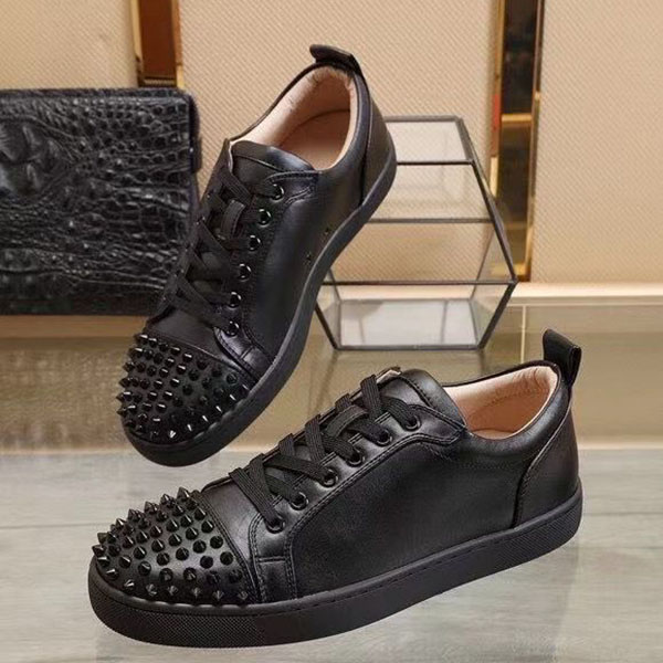 2021 Red Bottom Low Cut Spikes Flats Shoes Qualtiy For Men Women Leather Sneakers Casual With Dust Bag mhjkjj001
2021 Red Bottom Low Cut Spikes Flats Shoes Qualtiy For Men Women Leather Sneakers Casual With Dust Bag mhjkjj001