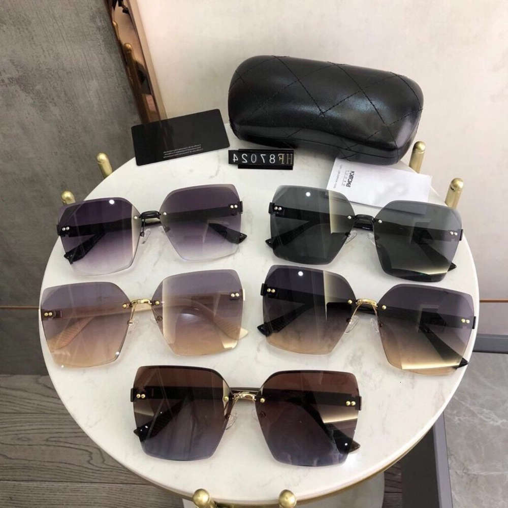 2021 New Top High Quality Frameless Brand Fashion Designer Sunglasses Large Frame Summer Style Mixed Color Glasses Prescription Unisex, Black
2021 New Top High Quality Frameless Brand Fashion Designer Sunglasses Large Frame Summer Style Mixed Color Glasses Prescription Unisex, Black