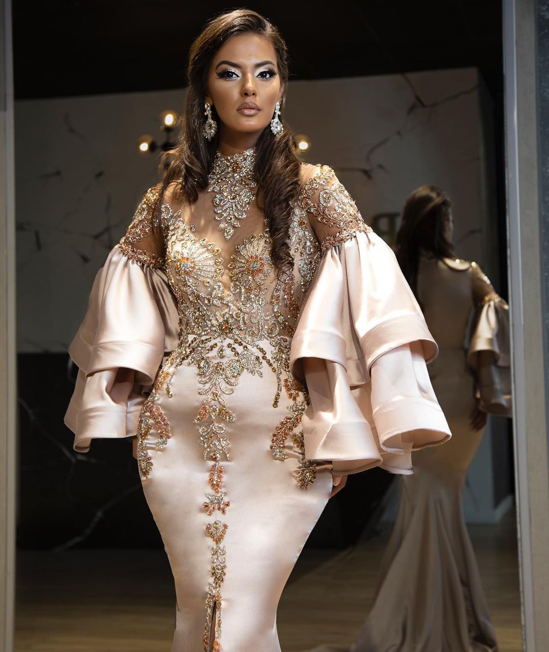 2021 Plus Size Arabic Aso Ebi Mermaid Gold Sexy Prom Dresses Crystals Beaded Lace High Split Evening Formal Party Second Reception Gowns Dress ZJ216