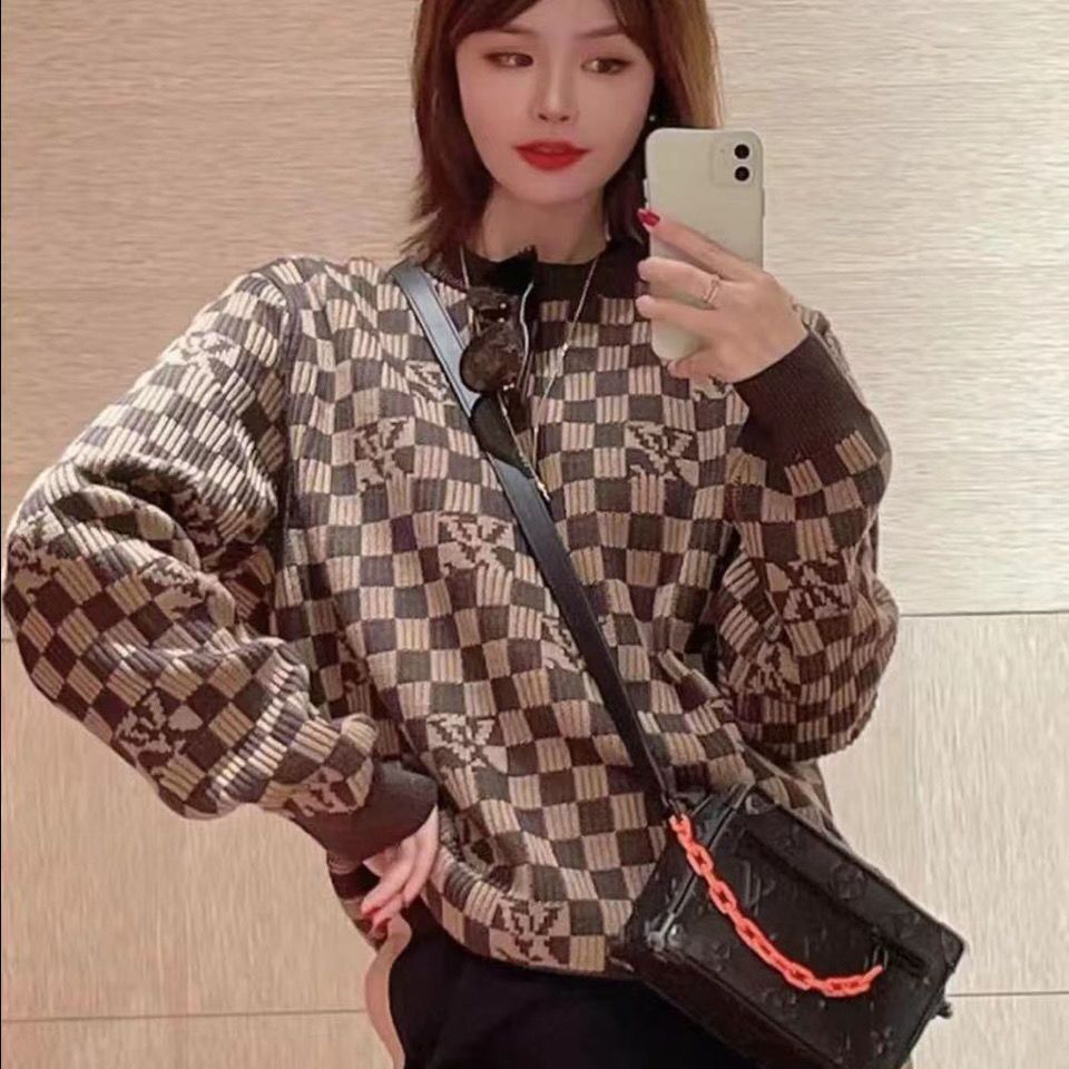 Designer brand original label Sweaters loose header checkerboard long sleeve temperament age reduction round neck knit top high quality, White;black
Designer brand original label Sweaters loose header checkerboard long sleeve temperament age reduction round neck knit top high quality, White;black