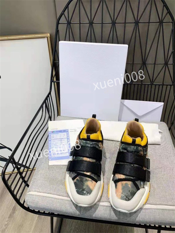 Daddy shoes female spring 35-40 Korean fashion Discoloration gradient casual shoe breathable sports trend rx210631, Choose the color
Daddy shoes female spring 35-40 Korean fashion Discoloration gradient casual shoe breathable sports trend rx210631, Choose the color