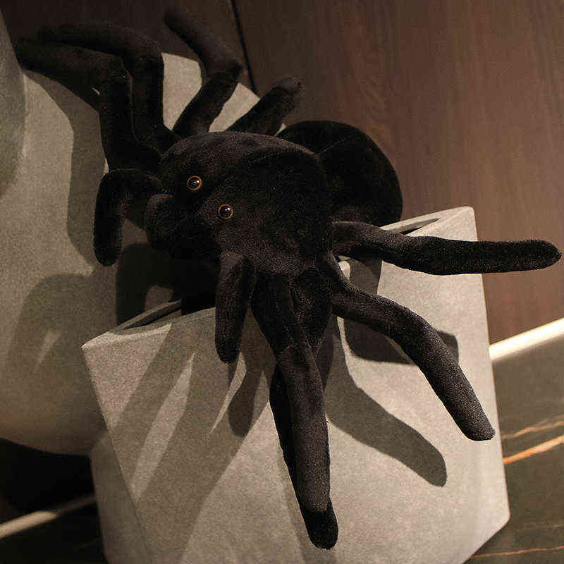20cm-80cm Llifelike Plushies Spider Stuffed Animals Simulation Tricky Toy Big Size Real Life Spider Throw Pillow Kids Toy AA220314