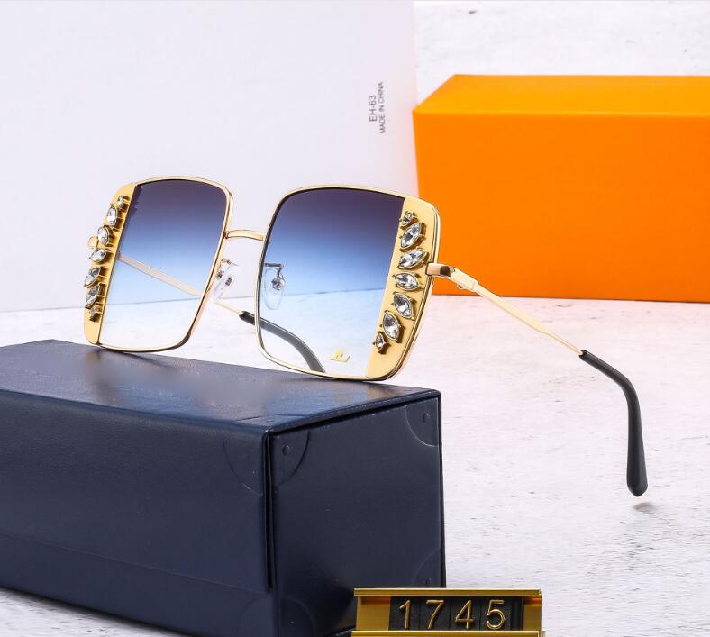 Ray Luxury designer Sunglasses for women men womens mens bans Bands 1745 GGLVLouisVittonYSL
VUTTON, White;black
Ray Luxury designer Sunglasses for women men womens mens bans Bands 1745 GGLVLouisVittonYSL
VUTTON, White;black