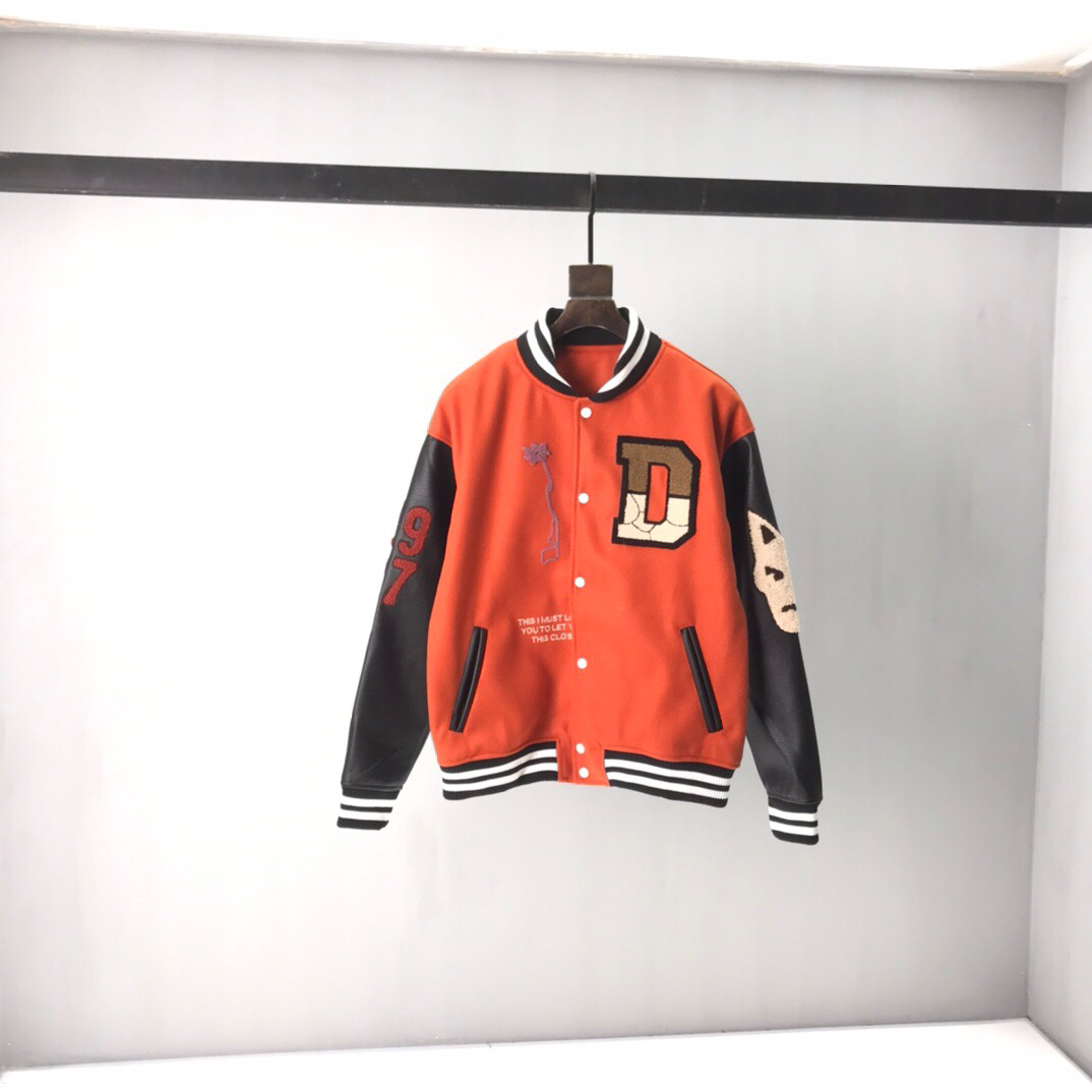 2021 mens Desi Bale Hoodie Men GucMonc Jacket T Shirt EssSupr Tech Track suit shorts PalmVlone Flee Cana sweater Black and white size:~3xl 0027, Red
2021 mens Desi Bale Hoodie Men GucMonc Jacket T Shirt EssSupr Tech Track suit shorts PalmVlone Flee Cana sweater Black and white size:~3xl 0027, Red