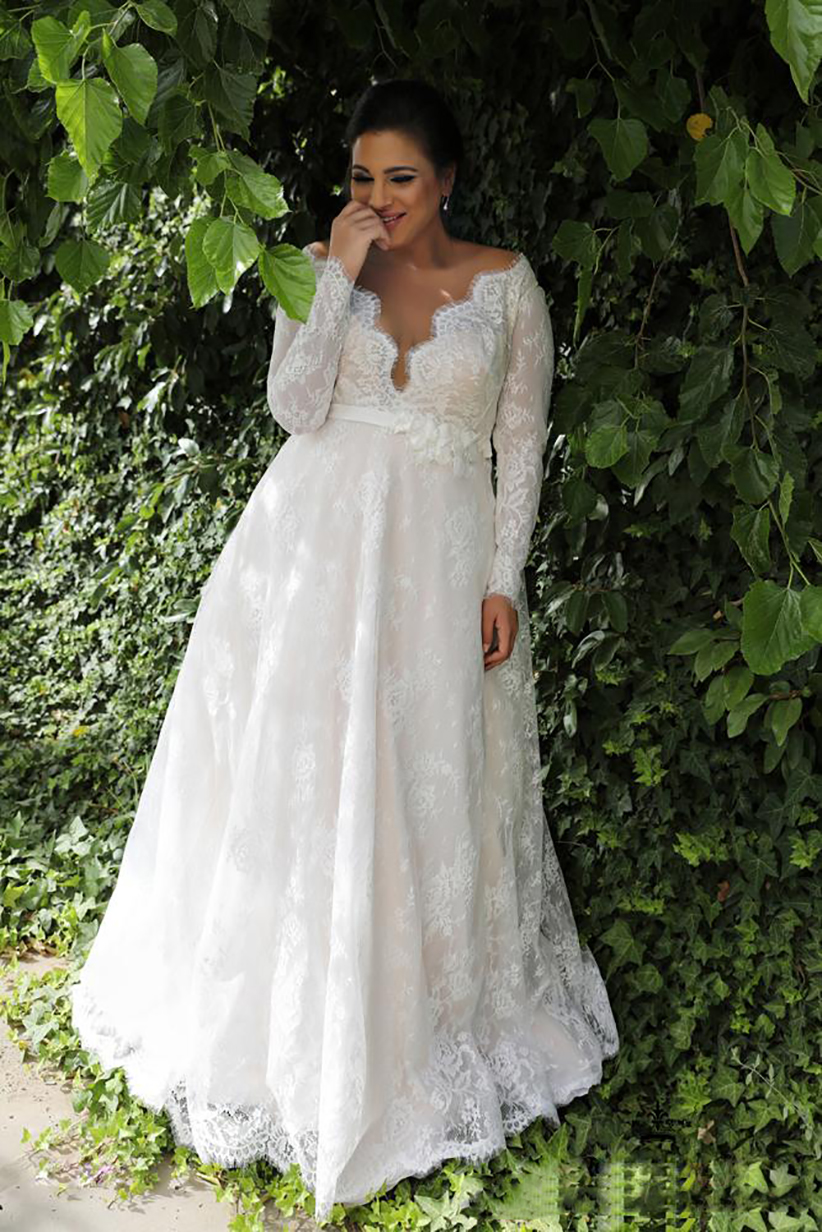 2021 Garden A-line Empire Waist Lace With Sleeves Sexy Long Dress For Plus Size Wedding 0509