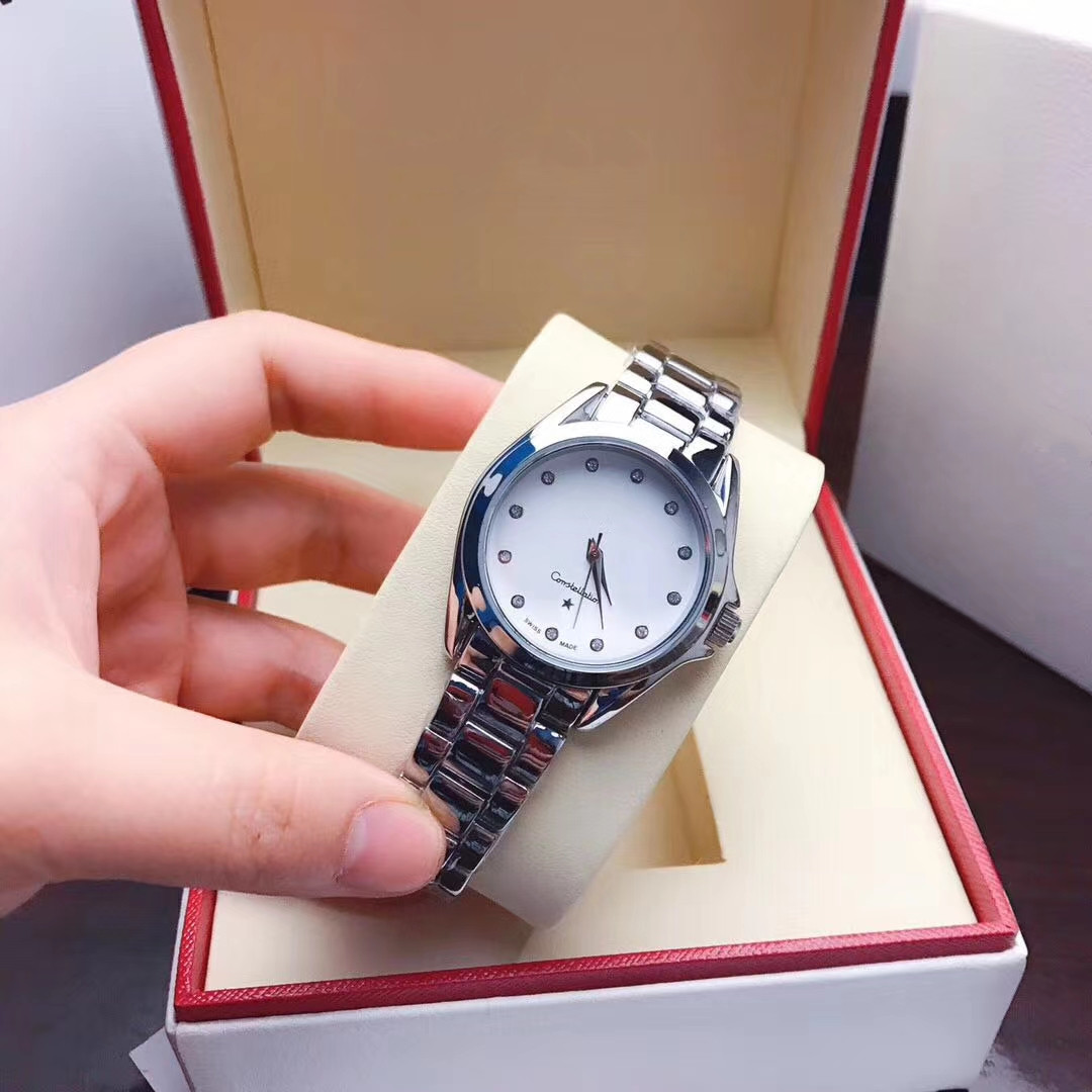 high quality 2022 Three stitches quartz watch designer Luxury Watches OMG brand Fashion Mens WristWatches montre de luxe
high quality 2022 Three stitches quartz watch designer Luxury Watches OMG brand Fashion Mens WristWatches montre de luxe