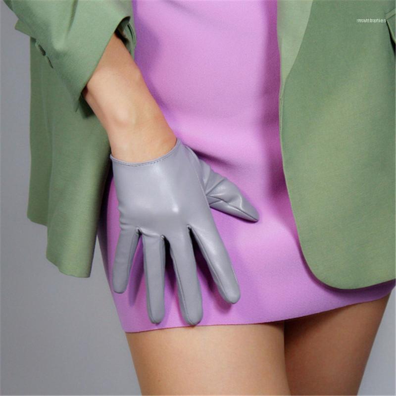 Ultra-Short Leather Gloves 16cm Exposed Wrist Imitation Sheepskin Silver Gray Light PUQHS161
Ultra-Short Leather Gloves 16cm Exposed Wrist Imitation Sheepskin Silver Gray Light PUQHS161