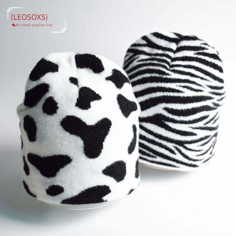Berets Cute Cow Zebra Pattern Beanie Knitted Warm Soft Trendy Winter Hats Simple Korean Style Women Casual Caps Elegant
Berets Cute Cow Zebra Pattern Beanie Knitted Warm Soft Trendy Winter Hats Simple Korean Style Women Casual Caps Elegant