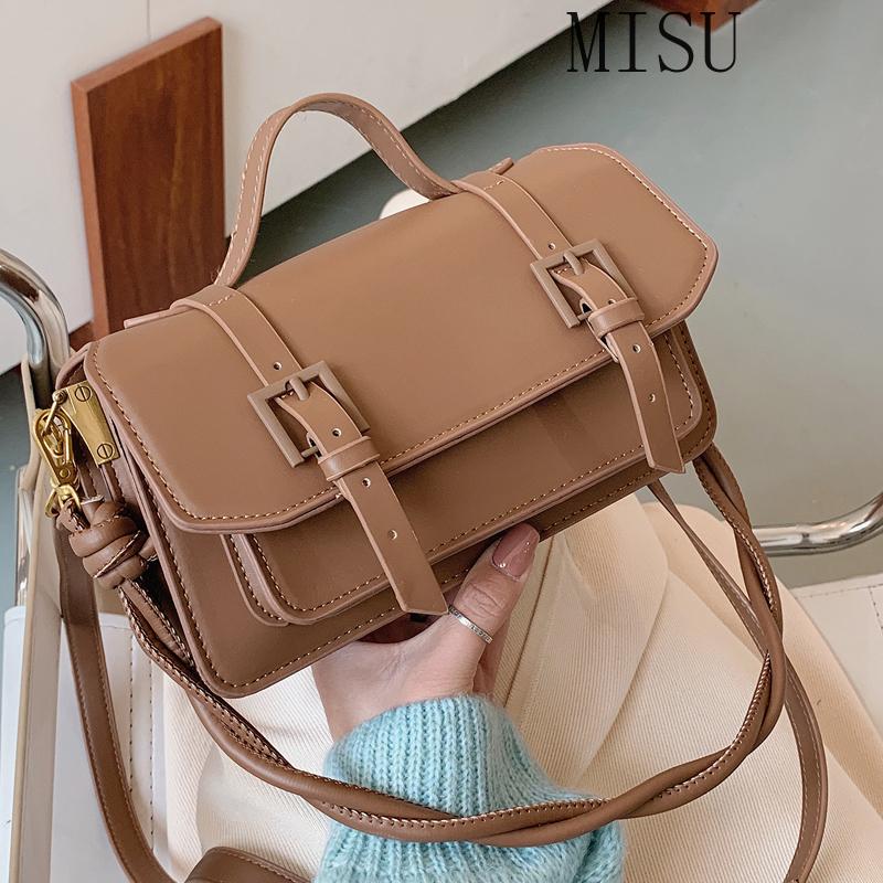 High-quality western retro shoulder bag 2021 new fashion autumn and winter women's designer underarm messenger bag, Black
High-quality western retro shoulder bag 2021 new fashion autumn and winter women's designer underarm messenger bag, Black