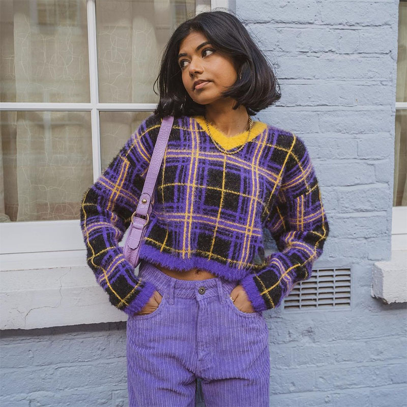 2021 Purple Yellow Plaid Chic V-neck Cropped Sweater Women Long Sleeve Winter Tops New Preppy Style Girls Streetwear Casual Brand T1h9
2021 Purple Yellow Plaid Chic V-neck Cropped Sweater Women Long Sleeve Winter Tops New Preppy Style Girls Streetwear Casual Brand T1h9