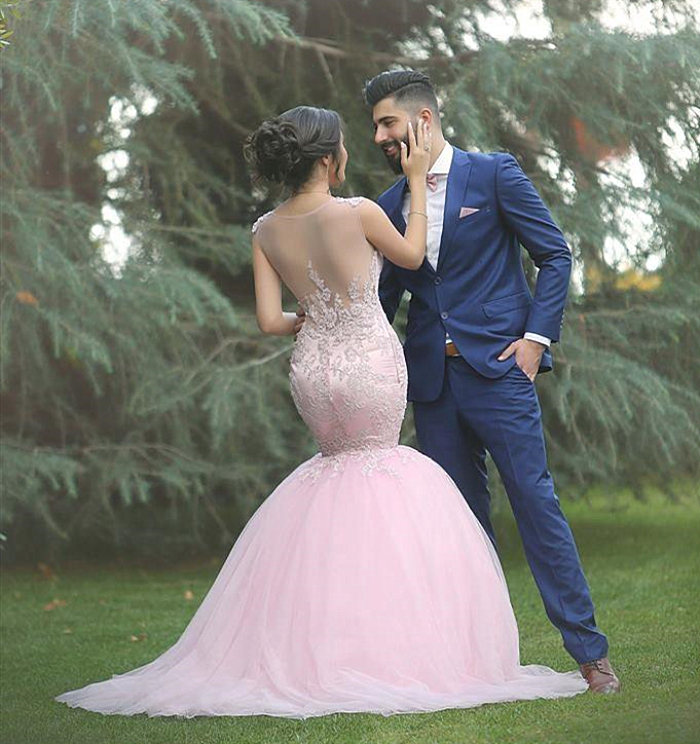 Sexy Arabic Blush Pink Mermaid Wedding Dresses Tutu Skirt Sheer Back Lace Appliques Long Bridal Gowns Charming Summer Engagement Dress