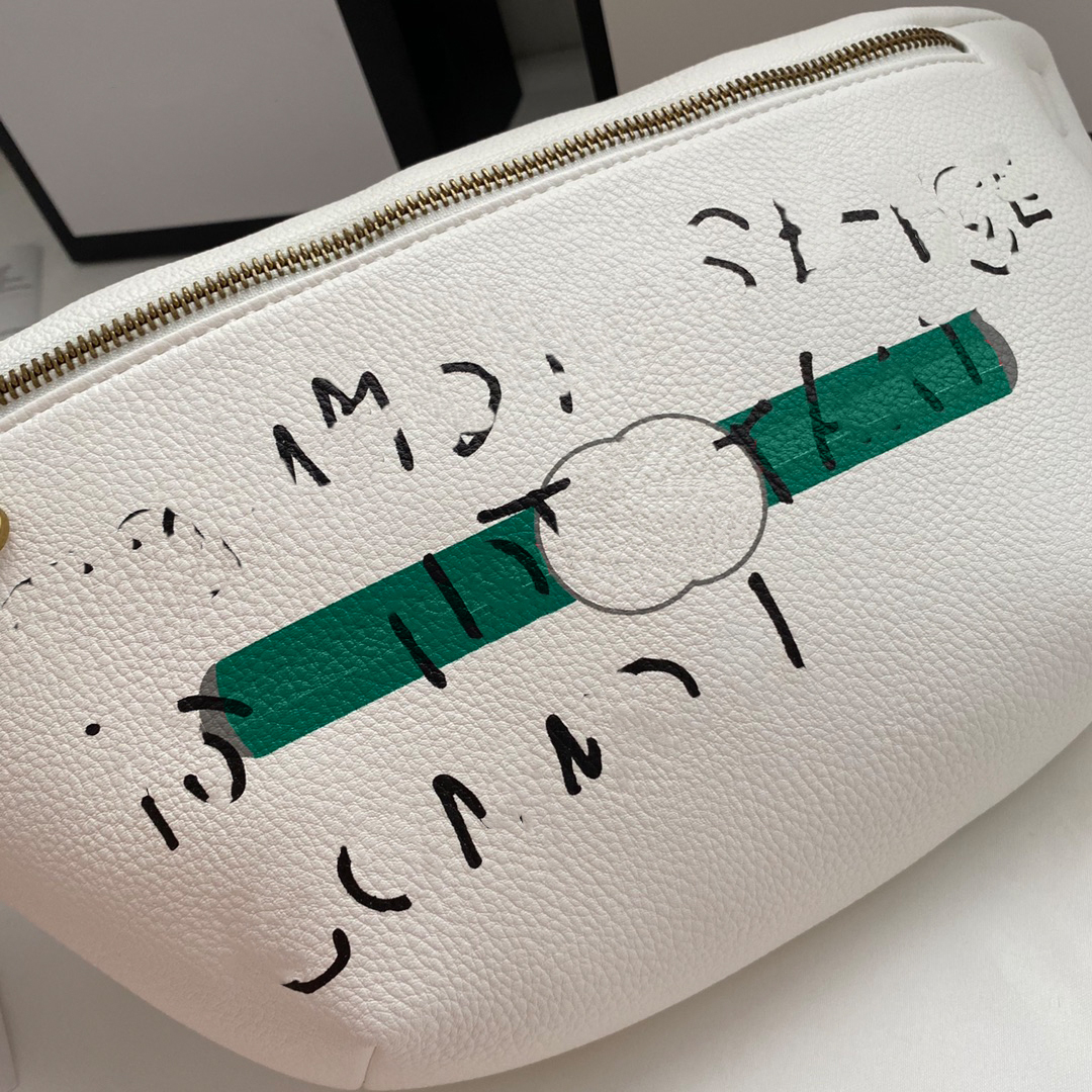 3 Men and Women Messenger Crossbody Bags Fashion Causal Shoulder Bag Outdoor Zipper Pockets 2 colors Waist Men's chest leather handbag
3 Men and Women Messenger Crossbody Bags Fashion Causal Shoulder Bag Outdoor Zipper Pockets 2 colors Waist Men's chest leather handbag