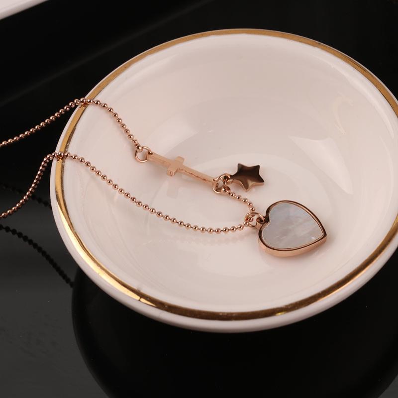 Pendant Necklaces 316L Stainless Steel Heart Necklace Simple Temperament Shell Cross Wedding No Fade, Silver
Pendant Necklaces 316L Stainless Steel Heart Necklace Simple Temperament Shell Cross Wedding No Fade, Silver