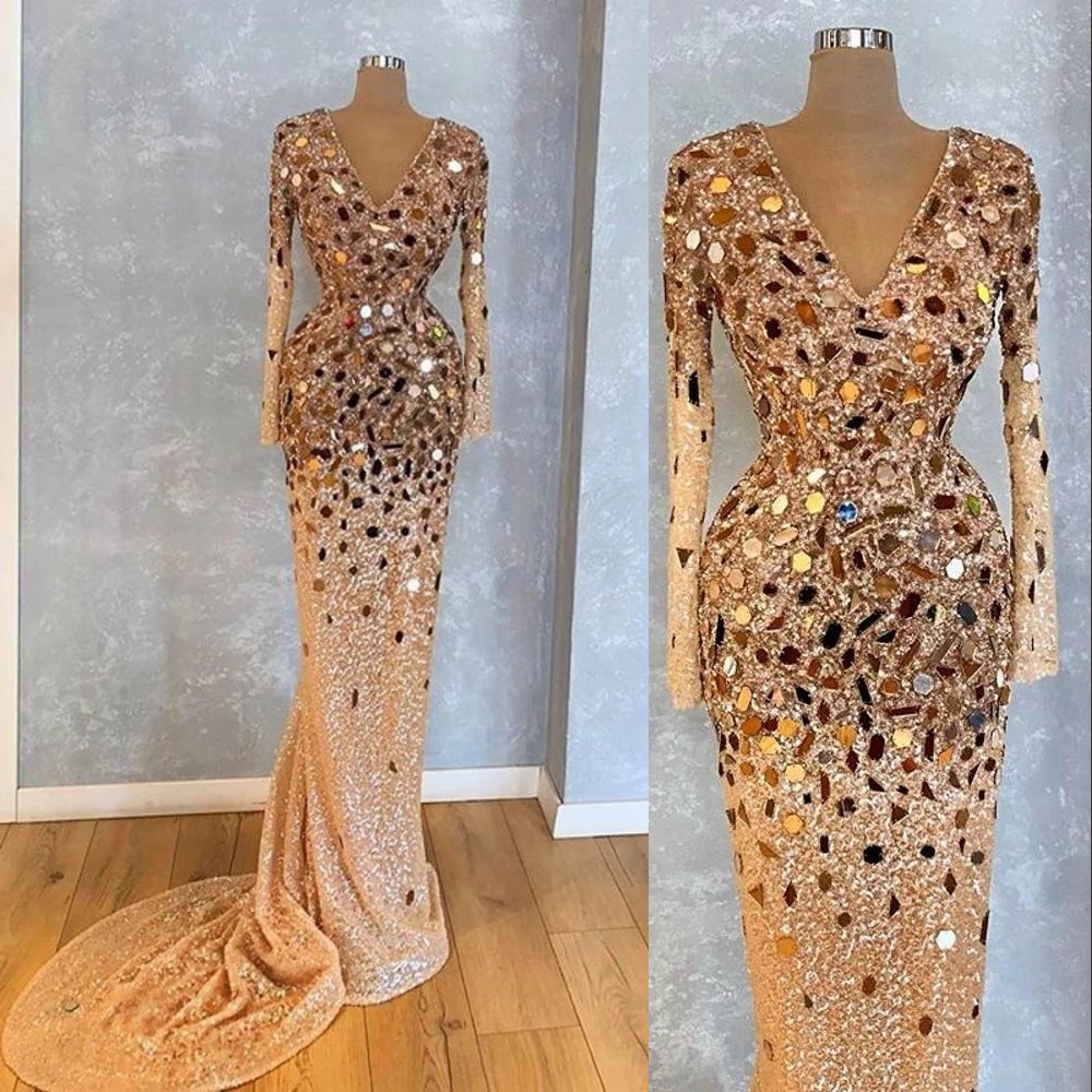 2022 Luxurious Gold Sequined Lace Prom Dresses Wear Crystal Beaded Sequins African Dubai V Neck Long Sleeves Mermaid Evening Vintage Formal Party Page