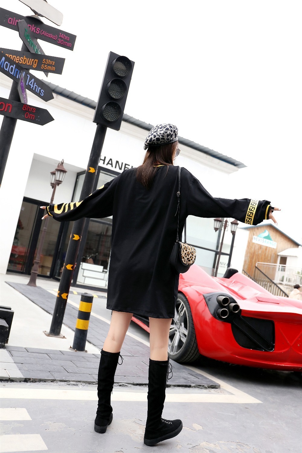 Mujeres Cartoon Sweatshirts Dress High Street Sequins O-Neck Hoodies Plus Size Casual Loose Long Pullovers Jumper 201217