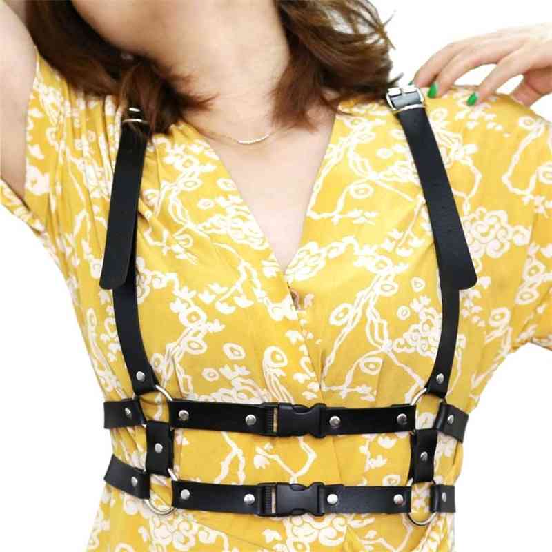 KMVEXO Gothic Punk Body Shoulder Necklace 2020 for Women Harness Belly Waist Leather Chains Statement Jewelry Harajuku
KMVEXO Gothic Punk Body Shoulder Necklace 2020 for Women Harness Belly Waist Leather Chains Statement Jewelry Harajuku