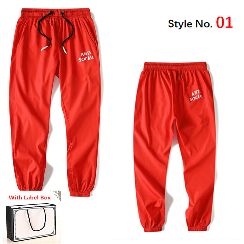 2021 Mens Pants High Street Pants for Men Reflective Sweatpants Casual Mens Hip Hop Camo Streetwear Camo high-quality With Box, 1pcs button
2021 Mens Pants High Street Pants for Men Reflective Sweatpants Casual Mens Hip Hop Camo Streetwear Camo high-quality With Box, 1pcs button