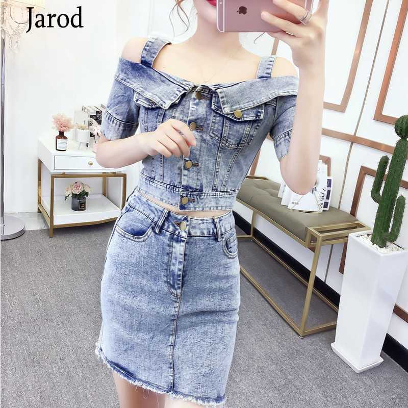 Women Denim 2pcs Sets High Quality Summer fashion Sexy slash neck Short Tops + waist Mini skirts Suit 210526, Photo color
Women Denim 2pcs Sets High Quality Summer fashion Sexy slash neck Short Tops + waist Mini skirts Suit 210526, Photo color