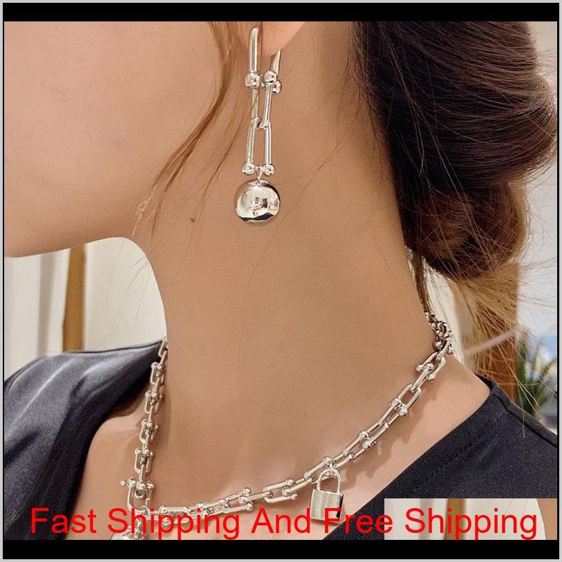 2020 Vintage Metal Lock Chokers Necklaces For Women Punk Ball Pendant Necklace Statement Jewelry U Chains Necklace Chunky Bijoux 73Fph D2Lwe, Golden;silver
2020 Vintage Metal Lock Chokers Necklaces For Women Punk Ball Pendant Necklace Statement Jewelry U Chains Necklace Chunky Bijoux 73Fph D2Lwe, Golden;silver