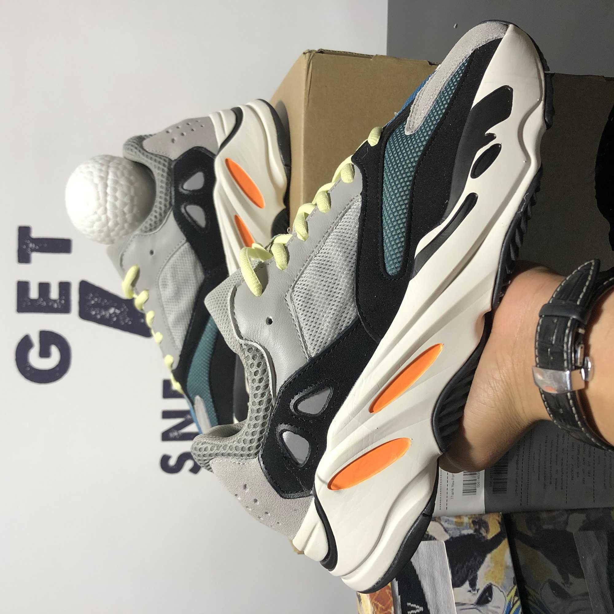 (Exempt postage) 2021 Top Quality West 700 v2 Runve Tephra Solid Grey Utility Black Vantaning Shoes Inertia Reflecti Men Women Sport Shoes W
(Exempt postage) 2021 Top Quality West 700 v2 Runve Tephra Solid Grey Utility Black Vantaning Shoes Inertia Reflecti Men Women Sport Shoes W