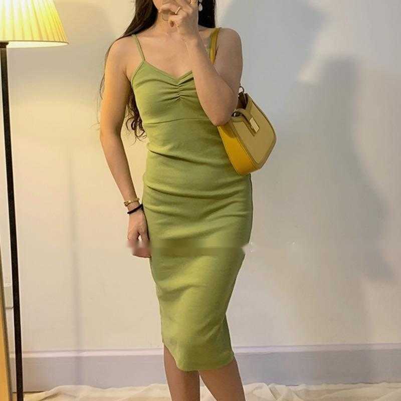 WOMENGAGA Pleated Drawstring Summer Tops Vest Loose Bottom Tank Dress Solid Dresses Korean Women Sweet Z8PV 210603, Red
WOMENGAGA Pleated Drawstring Summer Tops Vest Loose Bottom Tank Dress Solid Dresses Korean Women Sweet Z8PV 210603, Red