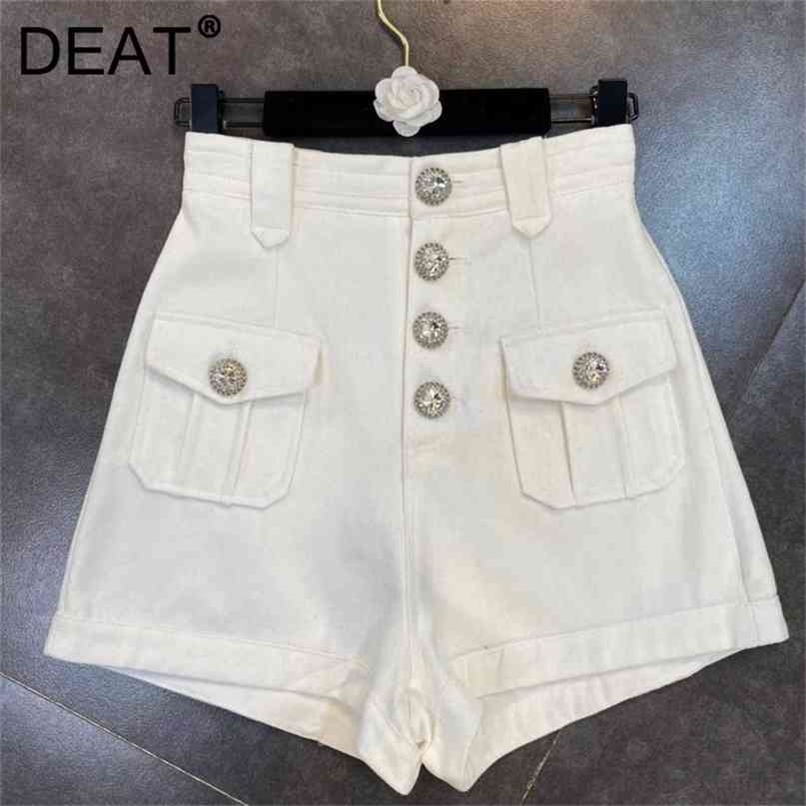 DEAT Women Spring Aummer Arrivals Diamonds Buttons High Waist Slim Casual Fashion Temperament Shorts ML570 210714
