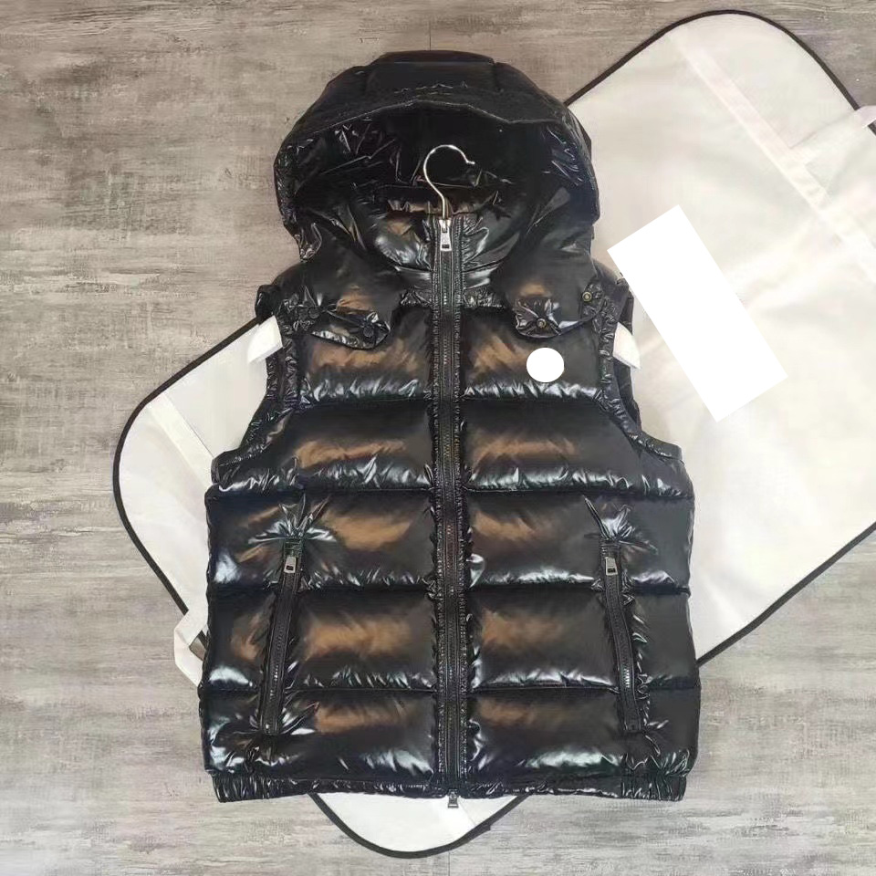 Luxury French men's vest down jacket maya france brand designer pocket zipper Detachable hooded collar vests, Black;white
Luxury French men's vest down jacket maya france brand designer pocket zipper Detachable hooded collar vests, Black;white