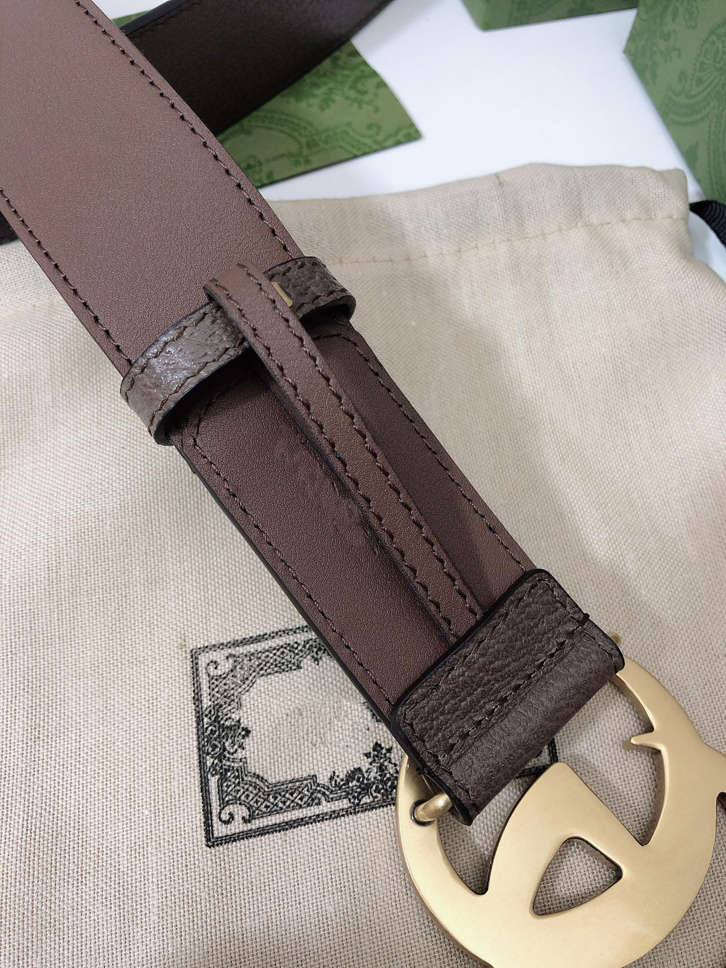 Top male and female designers belt with vacuum plating bright surface rotation pure copper sided available Leather Fashion Classic Luxury Le, Black;brown
Top male and female designers belt with vacuum plating bright surface rotation pure copper sided available Leather Fashion Classic Luxury Le, Black;brown