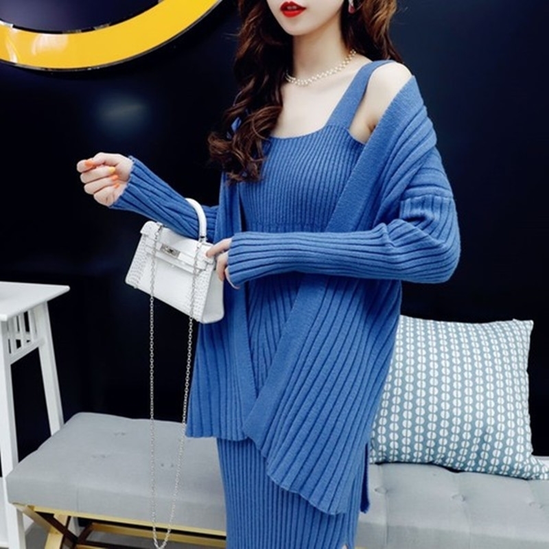Autumn Winter Women Cardigan Suspenders Vest Sweater Dress Suit Solid High Quality Long Sleeve Knitted Two Piece Sets 210525, Picture color
Autumn Winter Women Cardigan Suspenders Vest Sweater Dress Suit Solid High Quality Long Sleeve Knitted Two Piece Sets 210525, Picture color