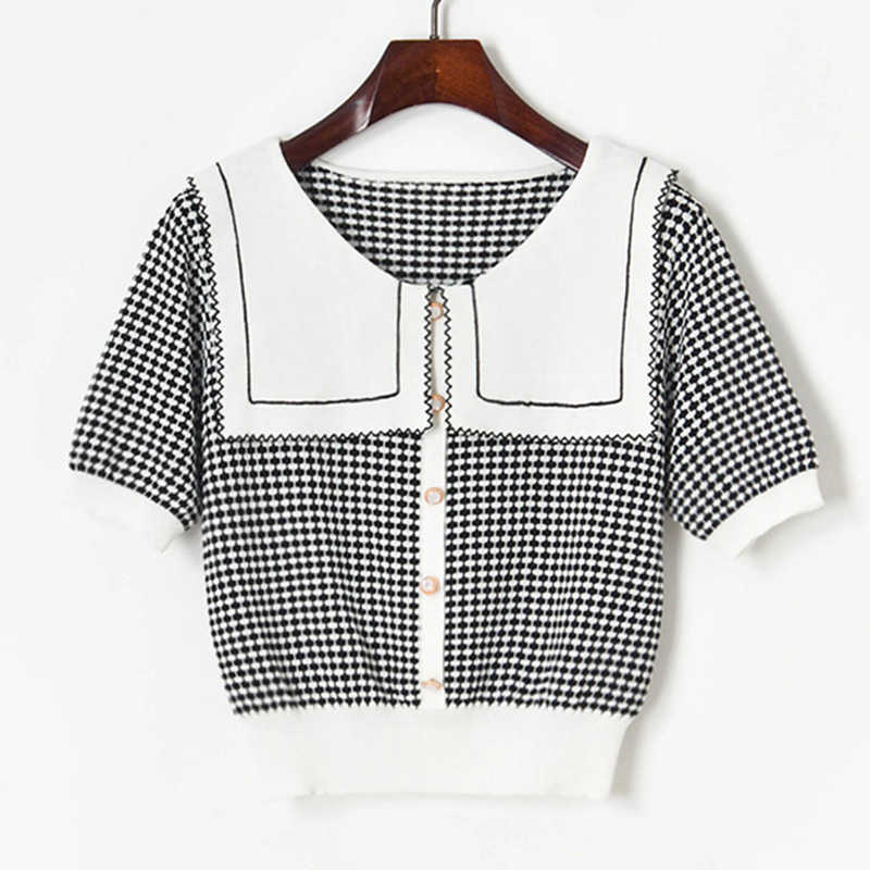 Preppy Style Hit Color Sailor Collar Thin Pullovers Women Elegant Sweet Button Plaid Blouses Fashion Women Crop Tops 210525
Preppy Style Hit Color Sailor Collar Thin Pullovers Women Elegant Sweet Button Plaid Blouses Fashion Women Crop Tops 210525