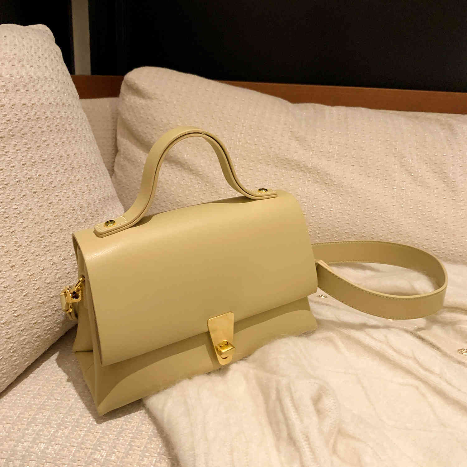 Luxury designer Crossbody Shoulder Backpack Handbags Tote bag Bags Handbags Wallet Purse Online Store This year's popular high-grade fashion
Luxury designer Crossbody Shoulder Backpack Handbags Tote bag Bags Handbags Wallet Purse Online Store This year's popular high-grade fashion