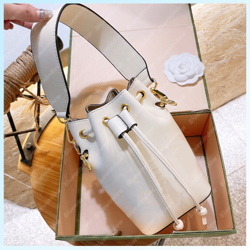Drawstring Bucket Bag Women Shoulder Bags Drawstring Mon Tresor Designers Handbag Crossbody Wallet Designer Clutch Handbags B2106253L, Shipping cost
Drawstring Bucket Bag Women Shoulder Bags Drawstring Mon Tresor Designers Handbag Crossbody Wallet Designer Clutch Handbags B2106253L, Shipping cost