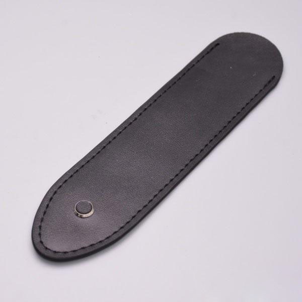 Wholesale promotion price pencil Bag portable Black Leather pen case As Christmas Birthday Valentine Gift packaging
Wholesale promotion price pencil Bag portable Black Leather pen case As Christmas Birthday Valentine Gift packaging